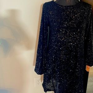 Gianni Bini sequenced black dress w/trumpet sleeves